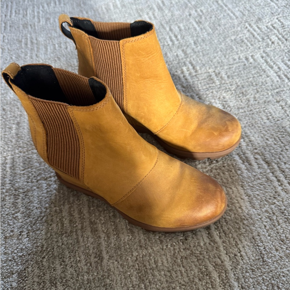 Sorel booties